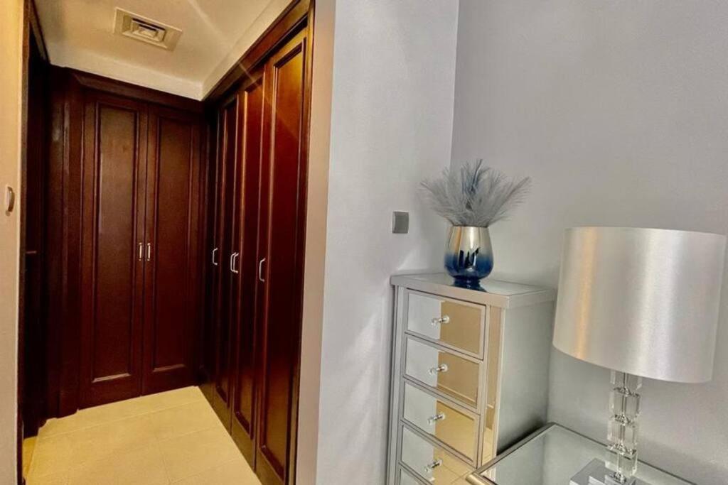 Lux Burj Views -Boulevard -Prime Location Downtown Dubai Exterior foto